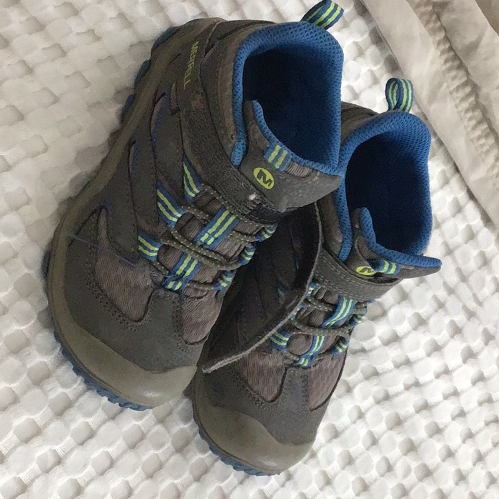 Merrell kids high top hiking boots
